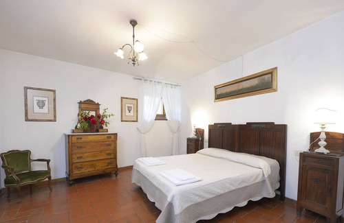 Borgo San Lorenzo House | La Tinaia apartment