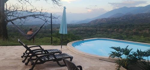 Sopetran Villa | La toña