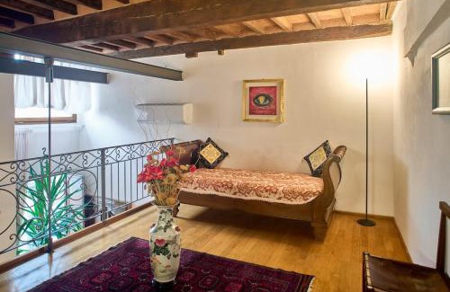 Siena Historical Center Apartment | La Torre Historic Charm on the Main Corso