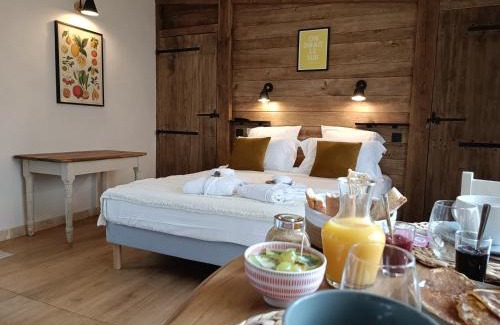 Figeac Bed & Breakfast | La Tour du Laurensou