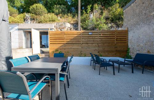 Vouvray Apartment | La Troglo - Maison typique de notre région