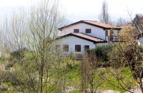 Santa Maria del Piano Resort | La Valle Dei Caprioli Village Bungalow Park - Freelandia Azienda Agricola