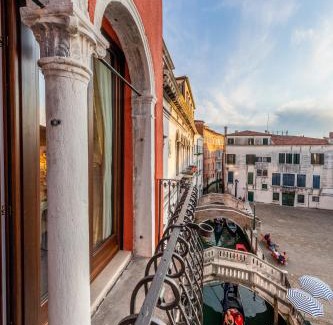 Castello House | La Veneziana Boutique Rooms