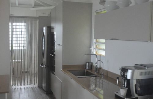 Bouillante Villa | "La Vi la Bèl" Life is beautiful !