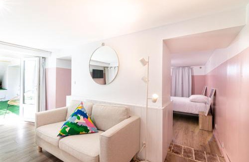Auch Apartment | La vie en rose - appartement cosy - centre ville