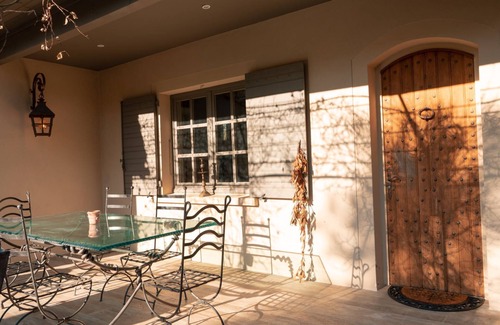 Dommartin Villa | La Villa des Gones