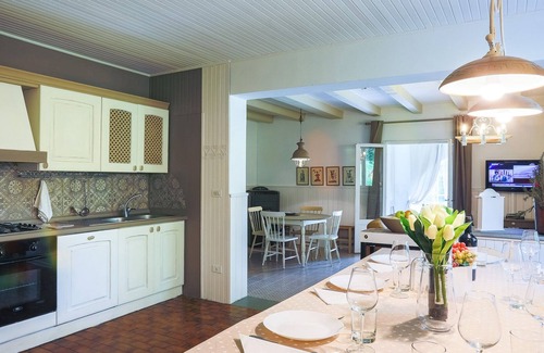 Modigliana Villa | La Villa Dina 10, Emma Villas