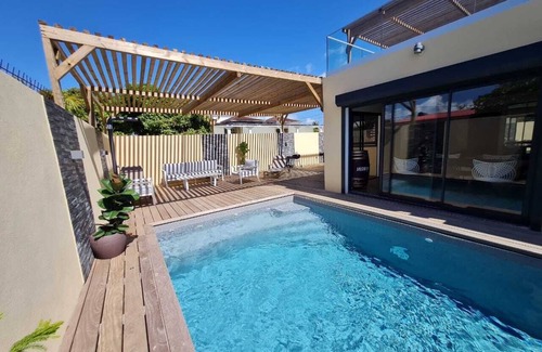 Destrellan Villa | La Villa Jasmin Heated pool Jacuzzi