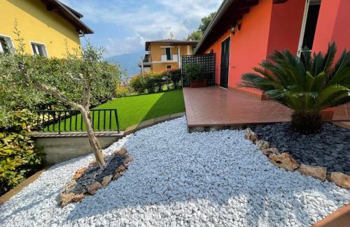 Sulzano Apartment | La Villetta