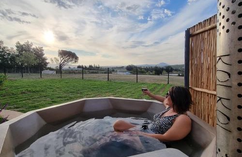 Drakenstein House | La Vita Romantic Getaway Cabin