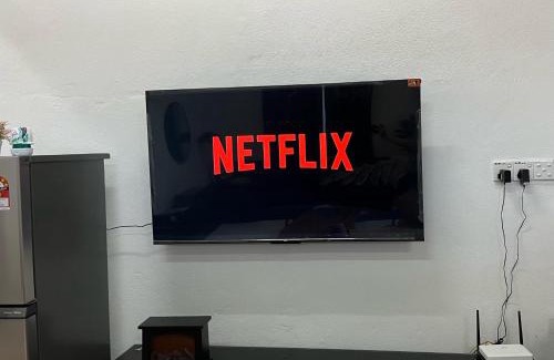 Kampung Nail House | La Wood Homestay near Kuala Besut Jetty