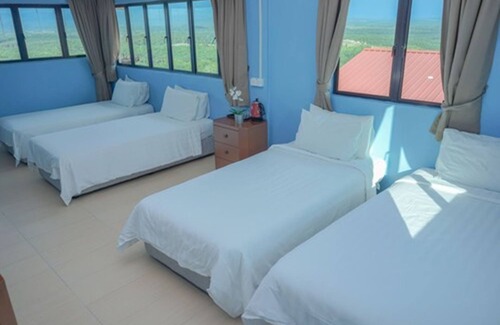 Segamat House | Labis Sunrise Farm Stay