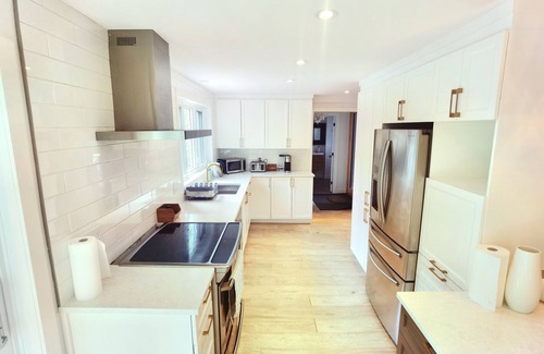 Lac-Brome House | lacbrome Chalet lake+Terrasse+BBQ+Hot-tub