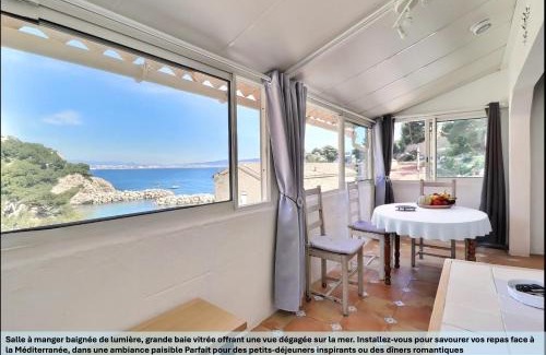 Niolon Apartment | "LaCigaleDeNiolon", Évasion d'Automne, Vue Mer & Randos Côtières, Wi-Fi & Netflix dans une ambiance cocoooning