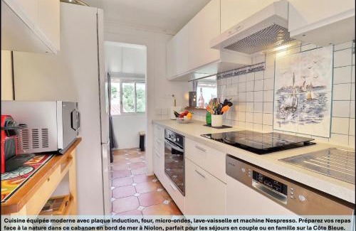 Niolon Apartment | "LaCigaleDeNiolon", Évasion d'Automne, Vue Mer & Randos Côtières, Wi-Fi & Netflix dans une ambiance cocoooning