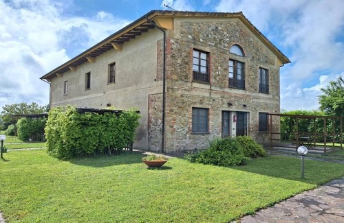 Volterra Apartment | LaCollinaTuscany between San Gimignano and Volterra near Pisa, Siena & Florence