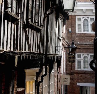 York Apartment | Lady Pecketts Yard One bedroom, sleeps four-