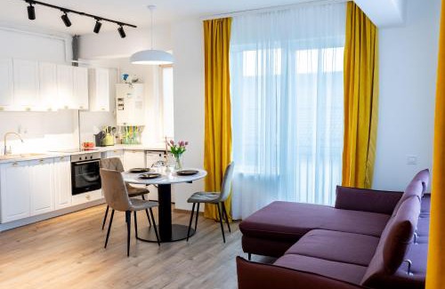 Floresti Apartment | Lady-s View