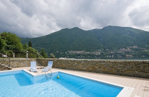 Laglio Apartment | Laglio Contemporary Home with pool sleeps 4 by Italian Apartments.