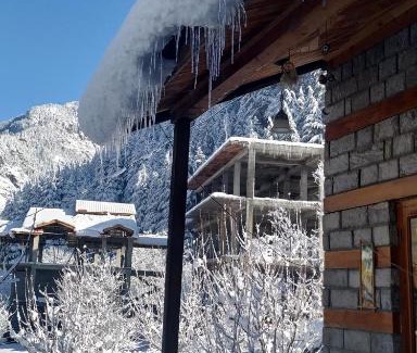 Jagatsukh House | Lagom Stay