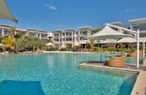 Kingscliff Apartment | Lagoon Pool Access Salt Resort & Spa 1br (Peppers)