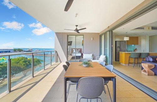 Darwin City Centre Apartment | Lagoon Waterfront Oasis relaxing balcony & BBQ