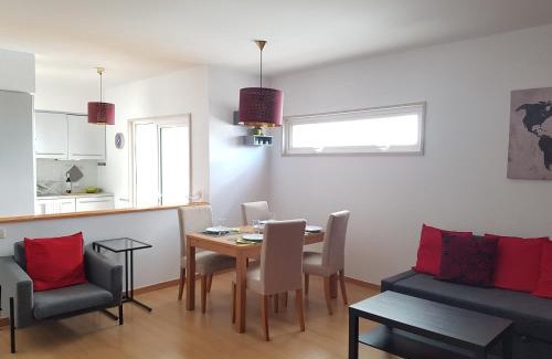 Telheiro Apartment | Lagos Marina Side Apartment