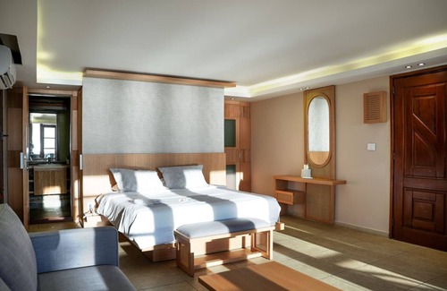 Beiteddine Hotel | Laguava Resort