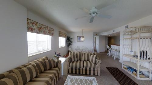North Myrtle Beach Apartment | Laguna Keyes Unit 1211