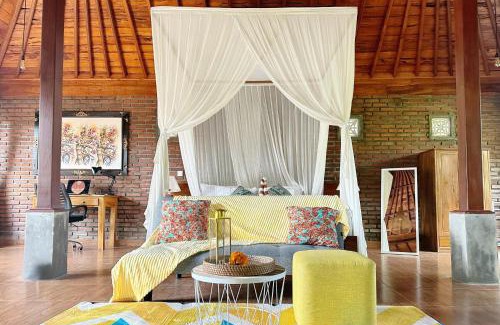 Melayang Apartment | Lai's Lodges - Quiet Jungle Retreat w River & Jungle Views, 4Km to Central Ubud