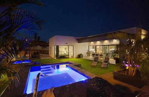 Triquivijate House | Laian