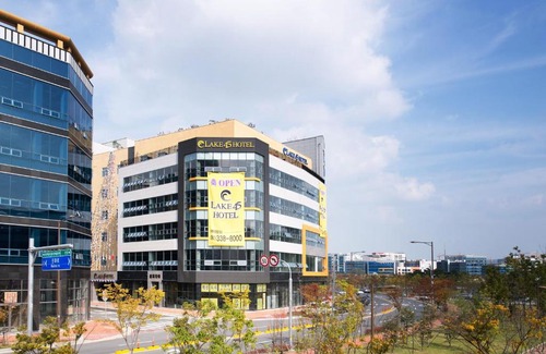 Naju Hotel | Lake 45 Hotel