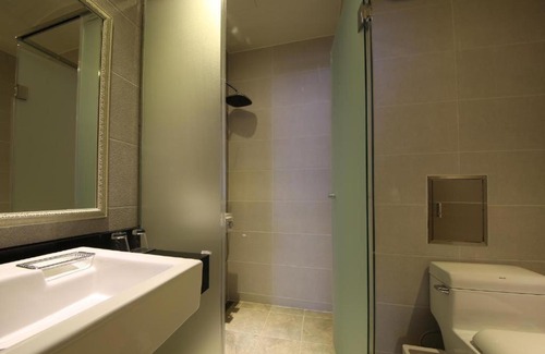 Naju Hotel | Lake 45 Hotel