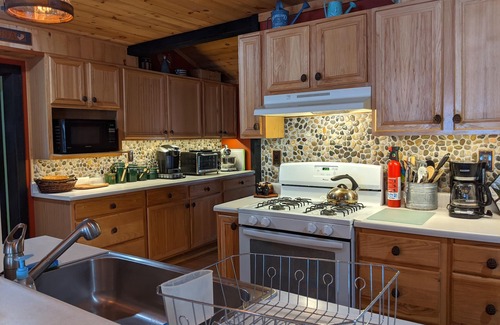 Wells House | Lake Algonquin Wells NY scenic year round 4 bedroom on lake