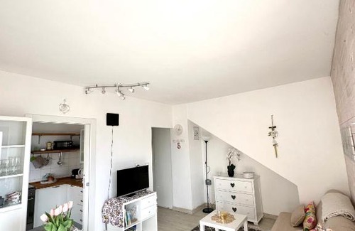 Ischia Apartment | Lake Apartment Ischia White