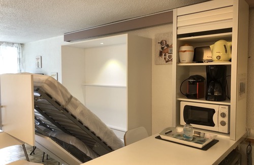 Sevrier Apartment | Lake at 70M, rarity to enjoy, parking, elegant contemporary bathroom, bicycle