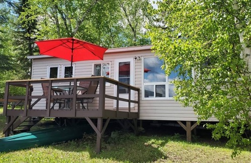 Rennie Cabin | Lakefront Cabin for Rent on Jessica Lake