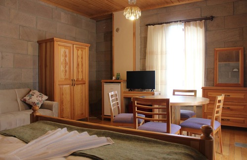 Cildir Hotel | Lake Cildir Lodge