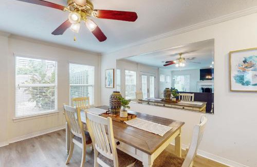 Walden on Lake Conroe House | Lake Conroe Townhouse