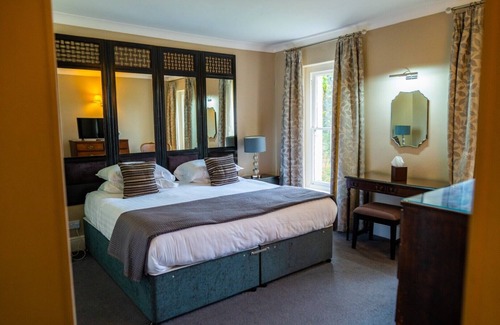 Llangammarch Wells House | Lake Country House Hotel & Spa