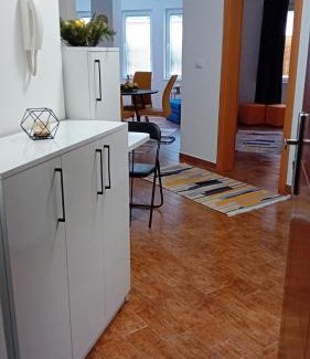 Pestani Apartment | Lake Dream Apartment