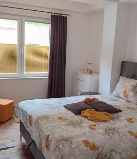 Pestani Apartment | Lake Dream Apartment