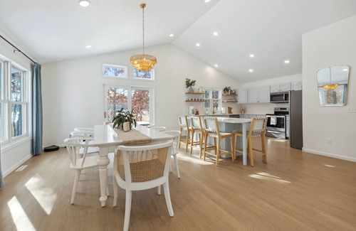 Nisswa Cabin | Lake Edward Retreat, Hot Tub, Game Rm, Mins to Nisswa