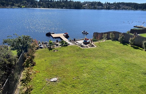 West Hills House | Lake front, beautiful water views, independent studio