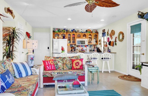 Osage Beach Condo | Lake Front Condo | Sleeping 7