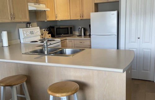 Central Okanagan Condo | Lake Front Ground Floor 2 Bedroom Condo at Turtle Bay Marina Resort