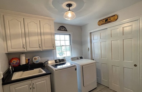 Alden House | Lake Geneva Area Estate -- great for families and entertaining!