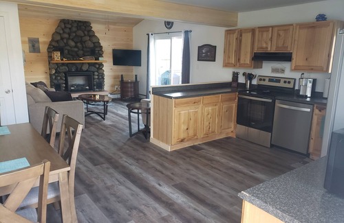 Ticonderoga House | Lake George Water Front With Boat Dock