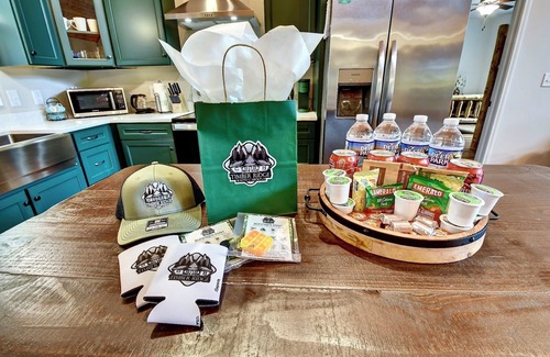 Fair Play Cottage | Lake Hartwell Cottage w/Fire Pit: Near Clemson!