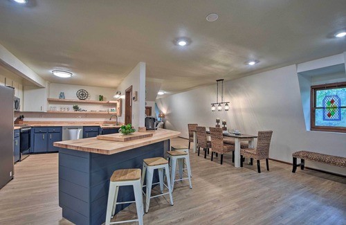 Seneca House | Lake Hartwell Home w/Dock < 10 Miles to Clemson!